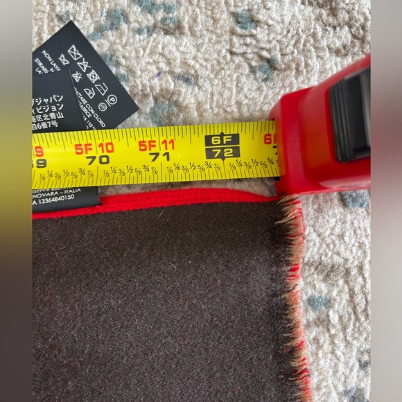 Gucci Scarf Red - Picture 3 of 4